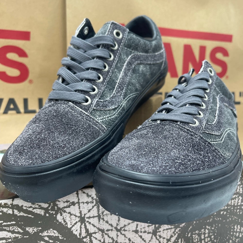 Vans WMNS Skate Old Skool
Quasi Asphalt Sneakers
VN0A5FCB107 - Picture 12 of 16